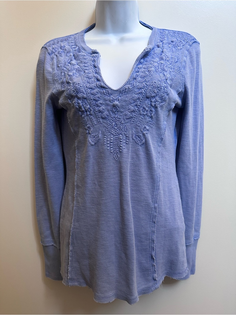 Sundance Blue Lavender Embroidered V-Neck Waffle Knit top - Picture 3 of 6